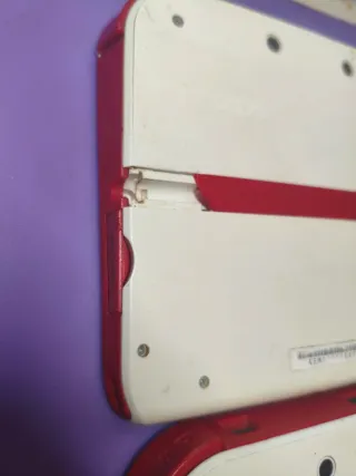 2 Nintendo 2DS ROTTO