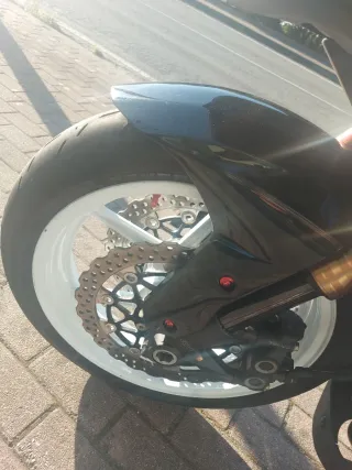 Kawasaki ZX-10R 2010