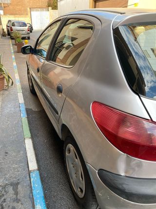 Peugeot 206 2001