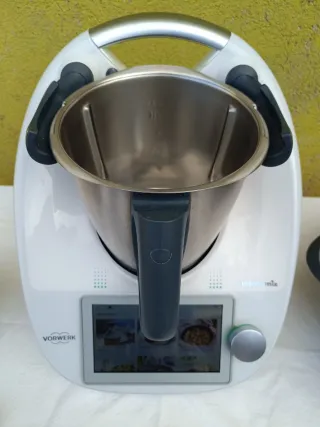 TM6 Thermomix con 9 meses de garantía oficial 