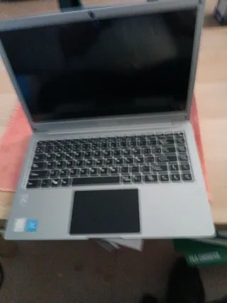 Portátil Primux Intel Celeron 14.1