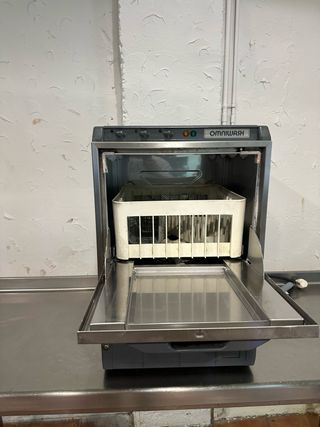 Lavavajillas industrial OMNIWASH 35