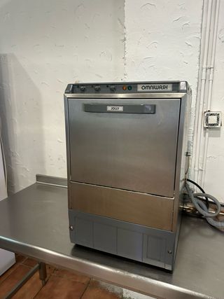 Lavavajillas industrial OMNIWASH 35