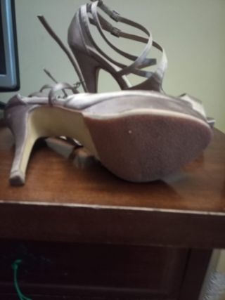 Zapatos de tacón para fiesta