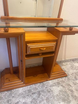 Mueble recibidor madera y cristal