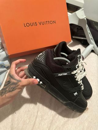 Zapatillas Louis Vuitton Negras y Blancas
