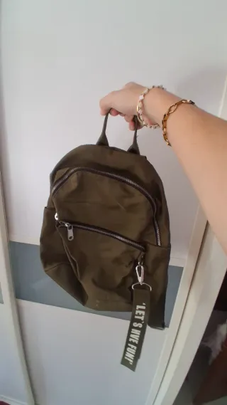 Mochila verde militar