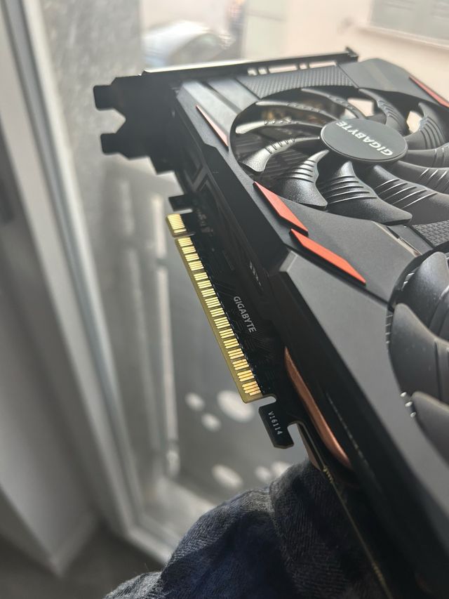 Gigabyte GTX 1050 Ti Scheda Video