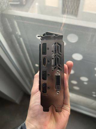 Gigabyte GTX 1050 Ti Scheda Video