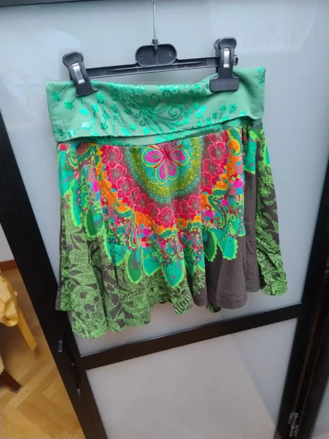 Falda Desigual colorida