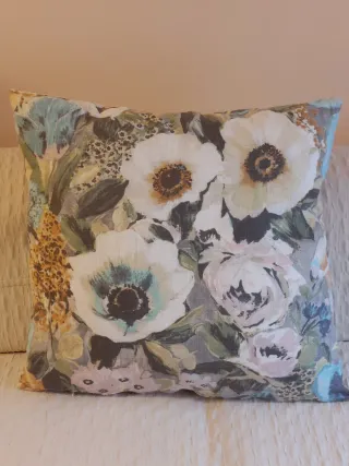 Funda Cojín Lino Floral 60x60 Rebajado! URGE