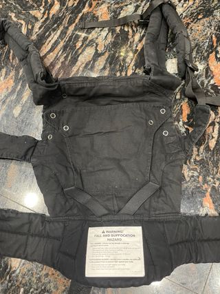 Mochila Portabebés Cybex Ferrari Negra