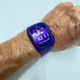 Reloj digital Swatch Touch Purple