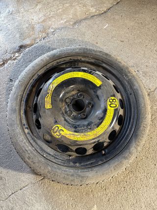 Rueda de repuesto Audi S3 2000