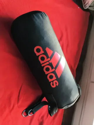 Saco de boxeo Adidas