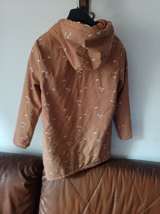 Chaqueta floral marrón talla 15/16 años
