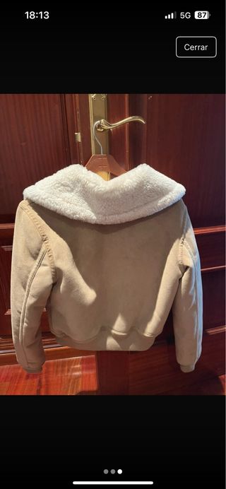 Chaqueta Zara Beige con Cuello Borreguito