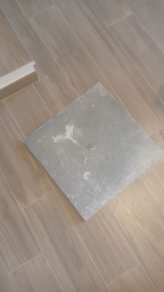 Tapa metàl·lica per al cub