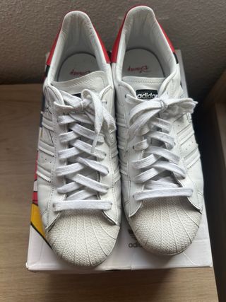 Adidas Superstar Mickey Mouse