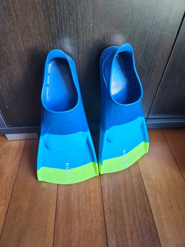 Aletas Nabaiji niño talla 29-30