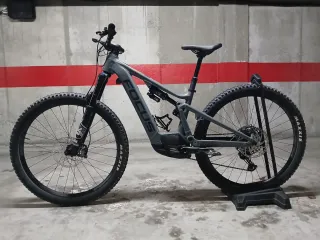 Bicicleta de montaña  eléctrica Focus JAM2 7.9
