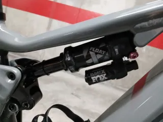 Bicicleta de montaña  eléctrica Focus JAM2 7.9