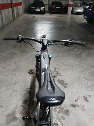 Bicicleta de montaña  eléctrica Focus JAM2 7.9