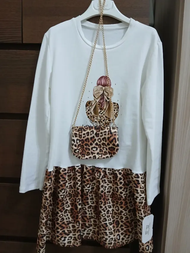 Vestitino bianco con stampa e fantasia leopardata