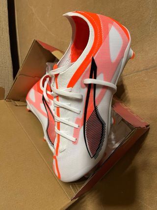 Botas de fútbol Puma Talla 41 a estrenar