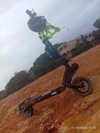 Patinete eléctrico Zcougar 25 km/h