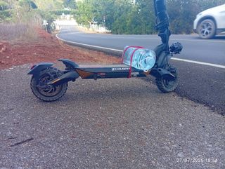 Patinete eléctrico Zcougar 25 km/h