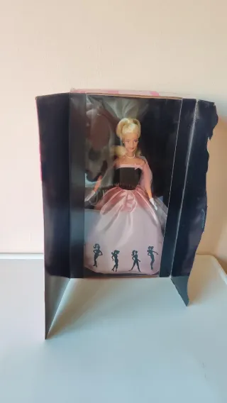 Barbie timeless silhouette