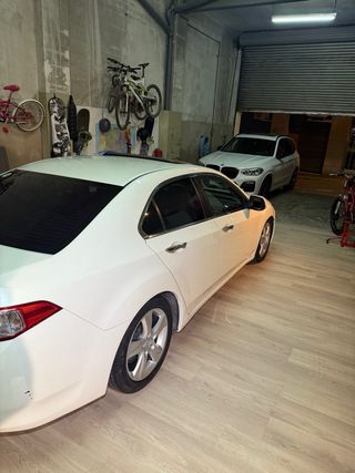 Honda Accord 2011 cambio por furgoneta