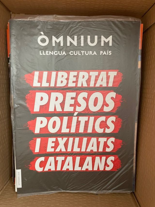 Col.lecció revistes Òmnium Cultural
