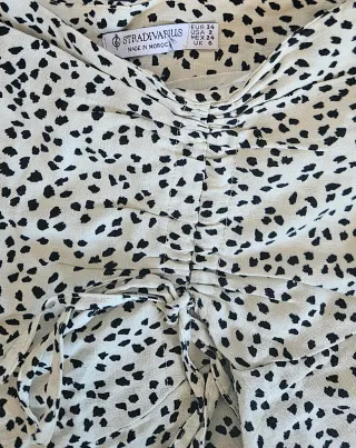 Falda corta Stradivarius