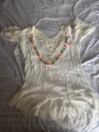 Vestido playero blanco con pompones talla unicaúni
