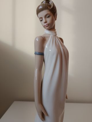 Figura porcelana NAO by Lladro