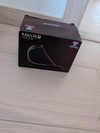 Ratón Vertical Netway Master RGB