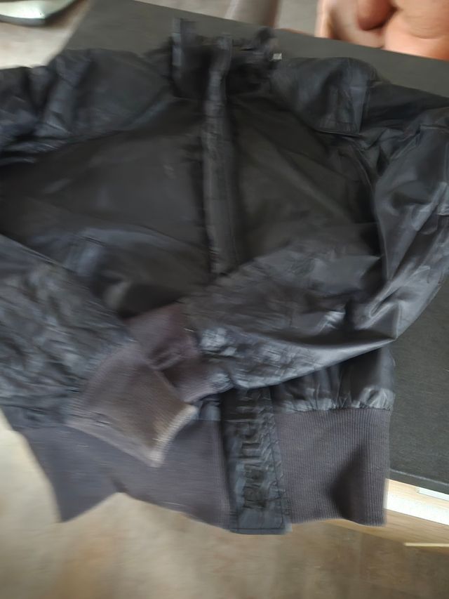 Chubasquero Negro Talla S