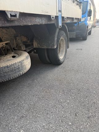 camion isuzo