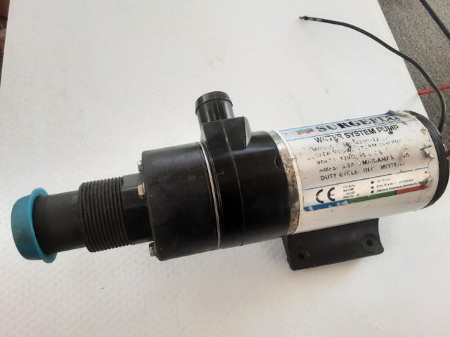 Bomba Macerador 12V Surgeflo 4300-12