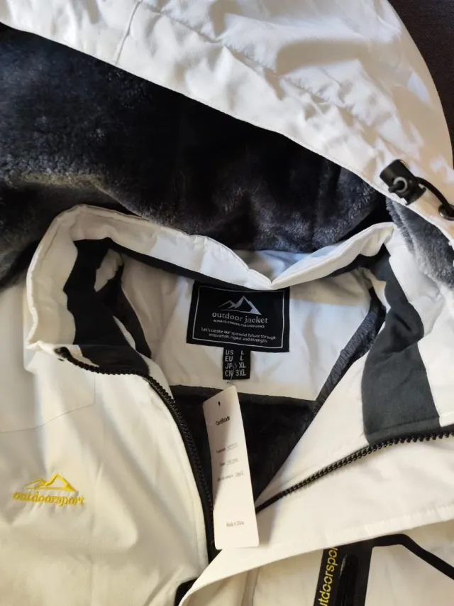 Giacca imbottita KEFITEVD