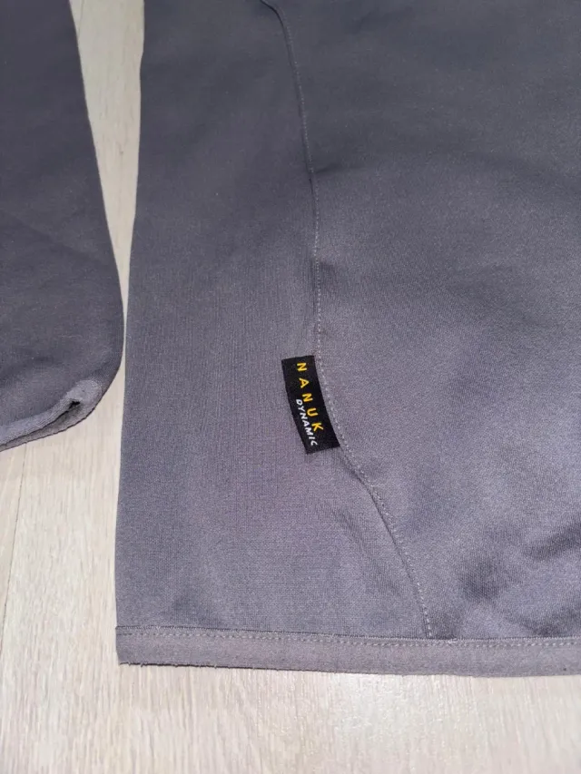 Chaqueta Jack Wolfskin gris