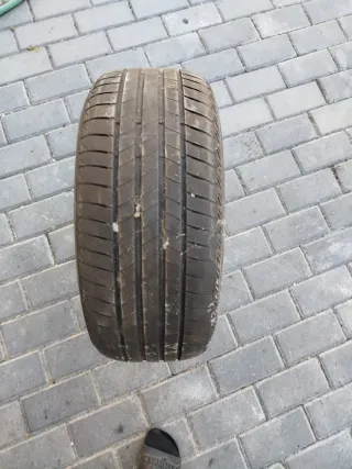 Pneu Bridgestone 195/50R15 82H Tubeless Radial