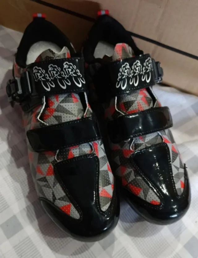 Sapatos de Ciclismo Tamanho 41