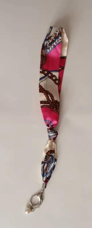 Laccio porta cellulare con perla