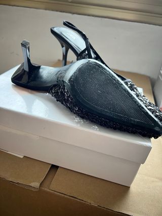 Zapatos de tacón con lentejuelas
