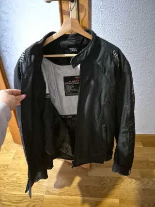Chaqueta de moto Utika negra