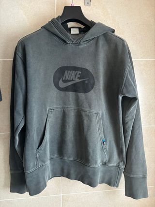 Sudadera Nike con capucha unisex gris