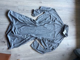 Vestido Mango gris cuello alto